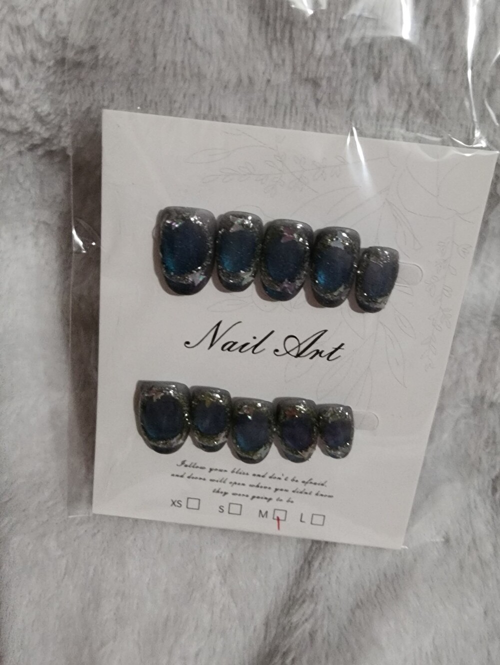Size Medium Nails